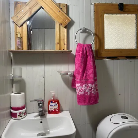 Maison d'hôtes Bovilla Canyon1 Tirana