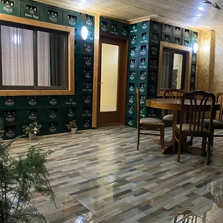 Bovilla Canyon1 地拉那