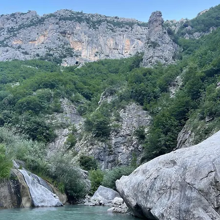Bovilla Canyon1 3* Tirana