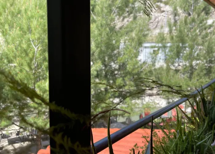 בית הארחה Bovilla Canyon1 טיראנה