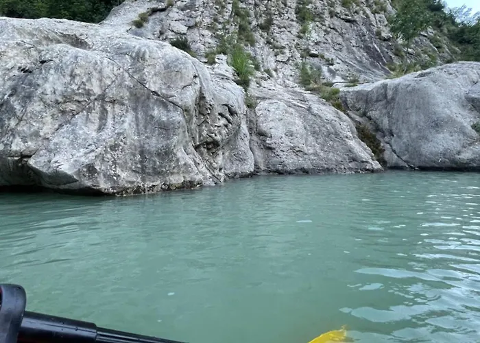 Bovilla Canyon1 Pensjonat